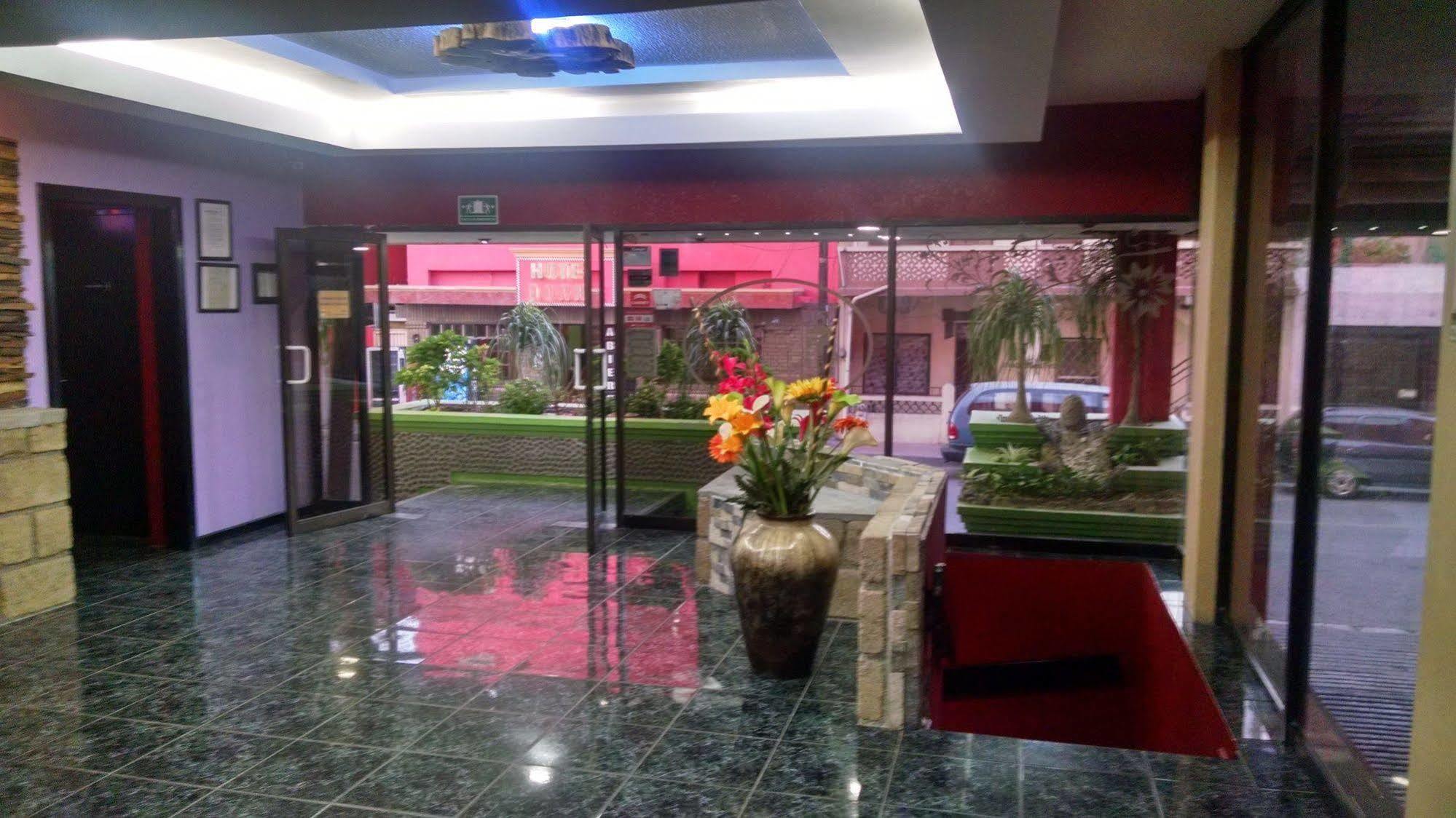 Hotel La Silla 몬테레이 외부 사진